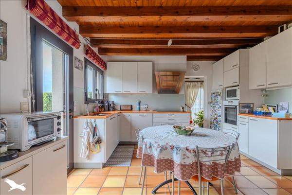 Maison à vendre |  Bouliac |  7 pièces | 200 m²