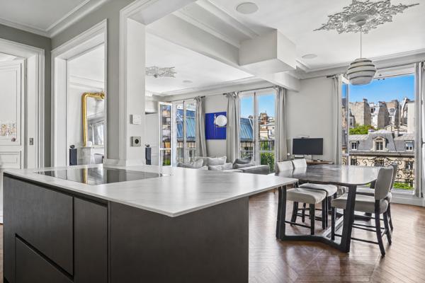 Vente Appartement de luxe Paris 9 5 Pièces 92.72 m²