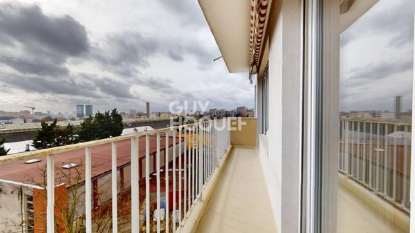 Calme et lumière, à 300m du métro Serge Gainsbourg.