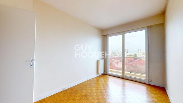 Calme et lumière, à 300m du métro Serge Gainsbourg.