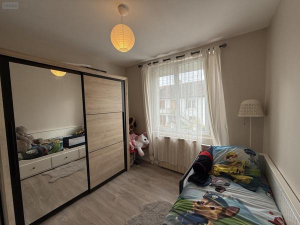 Maison à vendre à Bellerive-sur-Allier dans l'Allier (03700), ref : 2025/976-03020