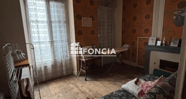À vendre Immeuble 160 m² - Bordeaux 33000