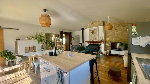 EXCEPTIONNELLE PROPRIETE ARBORE A SEULEMENT 10 MINUTES DE LA ROCHELLE TERRAIN DIVISIBLE SELON VOS BESOINS !