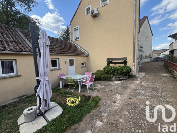 Maison à vendre 7 pièces 141 m² Saint-Léger-sur-Dheune