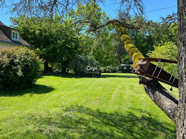 Maison à vendre    6 pièces •  Sadirac