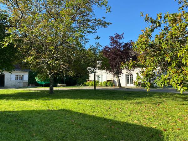 Maison à vendre    6 pièces •  Sadirac