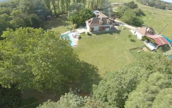 Maison à vendre    6 pièces •  Sadirac