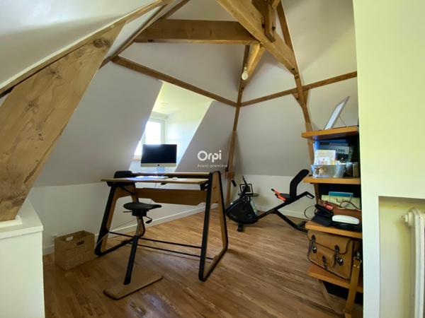 Maison à vendre    6 pièces •  Sadirac