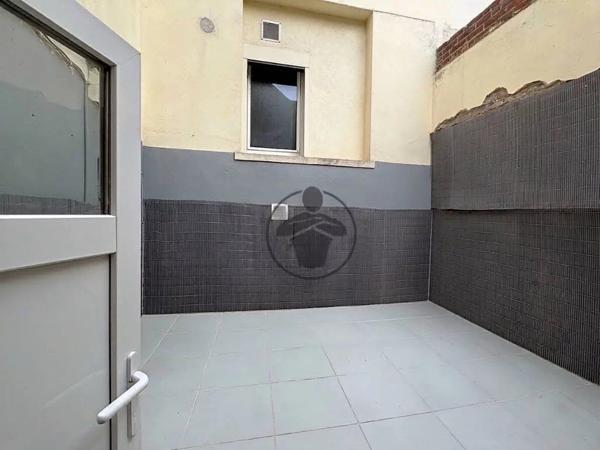 Location                                                      Maison
                        
                     4 pièces                      107 m2                     à Saint-Quentin