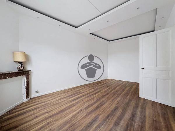 Location                                                      Maison
                        
                     4 pièces                      107 m2                     à Saint-Quentin