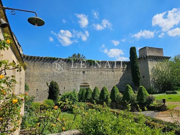 Château féodal, ISMH, et son domaine des XIIe, XVe et XVIe siècles