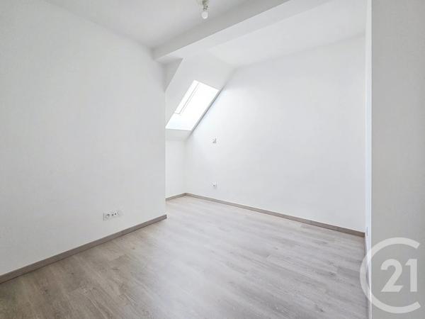 Appartement à vendre  3 pièces - 57,83 m 2   TROYES  - 10