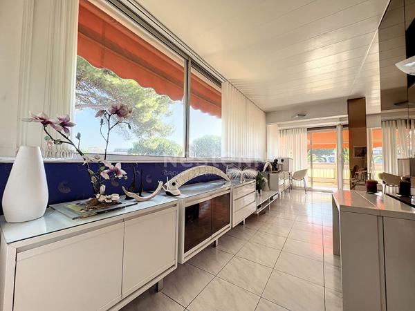 PORT CAMARGUE - APPARTEMENT P2 AVEC TERRASSE - VUE MER