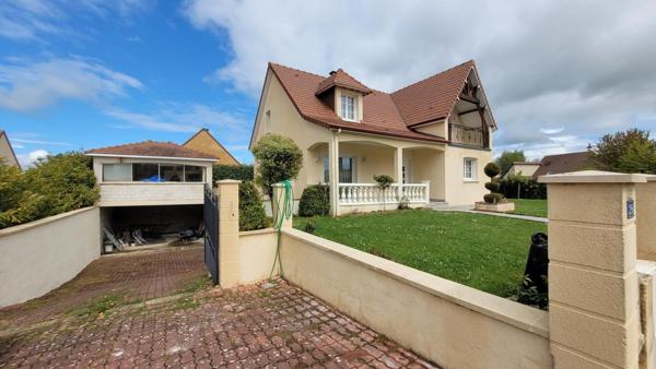 Pavillon de 122 m2 avec 3 chambres sur un terrain de 630 m2