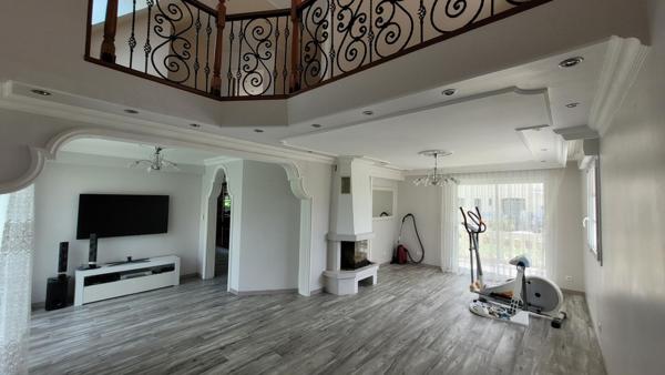 Pavillon de 122 m2 avec 3 chambres sur un terrain de 630 m2