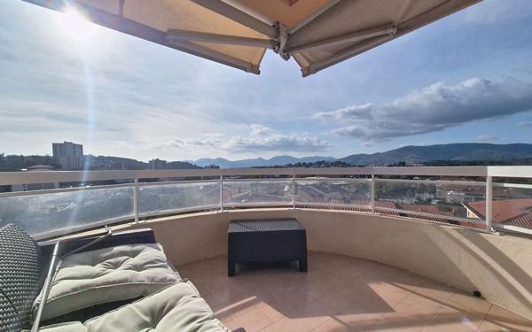 Appartement à vendre    3 pièces • 61,42 m2 Le Cannet