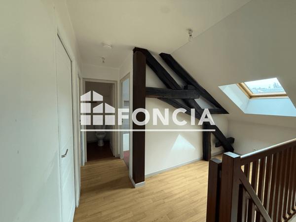 Location Appartement 3 pièces 80 m² - 14 RUE DE LA PAIX Charleville Mezieres 08000
