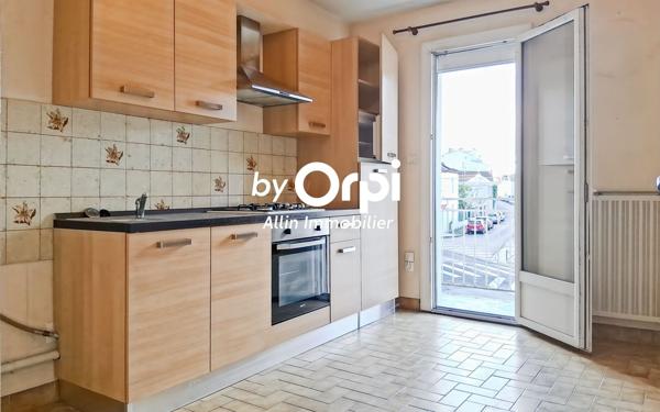 Appartement à vendre    2 pièces • 62,64 m2 Montluçon