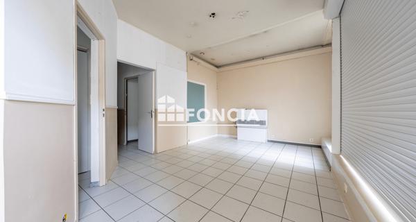 À vendre Local commercial 70 m² - Angoulême 16000