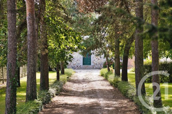 Maison à vendre  12 pièces - 374,51 m2 VITRE - 35