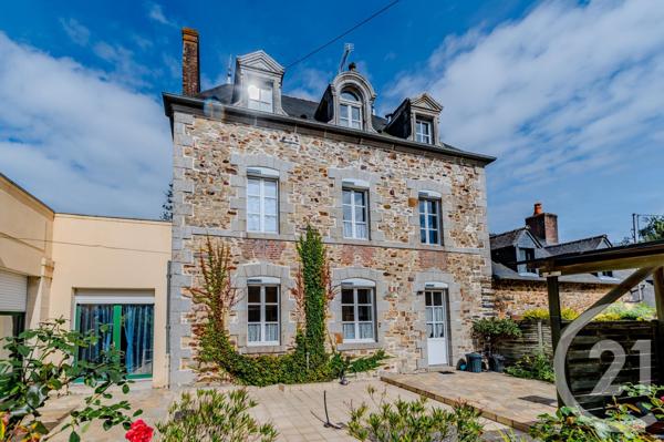 Maison à vendre  12 pièces - 374,51 m2 VITRE - 35