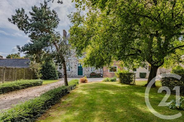 Maison à vendre  12 pièces - 374,51 m2 VITRE - 35