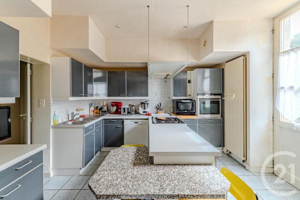 Maison à vendre  12 pièces - 374,51 m2 VITRE - 35