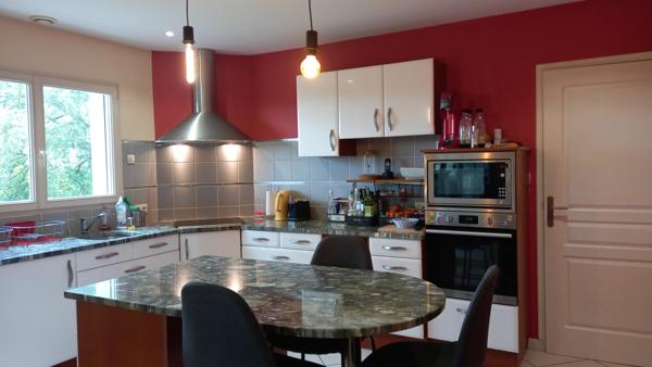 Maison 11 pièces de 330 m2 à Cholet