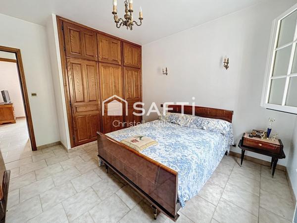 Maison T5, à 10 mn d’Ajaccio et 15 mn du magnifique Golfe de Lava .