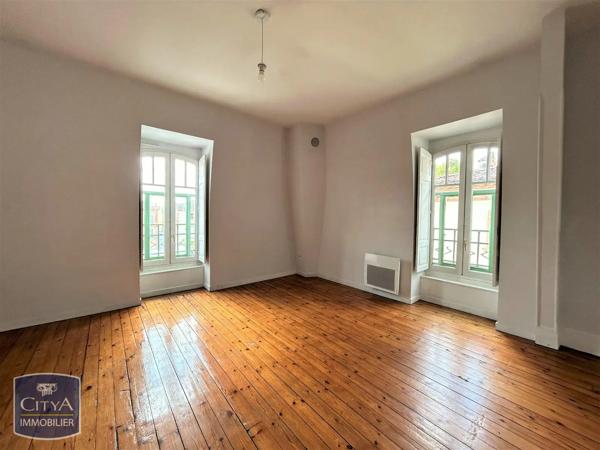 Appartement à louer 4 pièces 97m² Montauban (82000)
