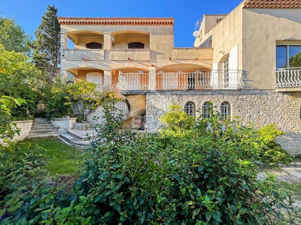 Maison Sausset Les Pins 8 pièce(s) 187 m2