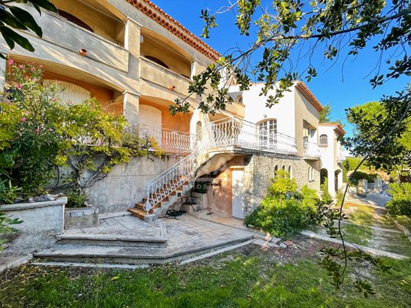 Maison Sausset Les Pins 8 pièce(s) 187 m2