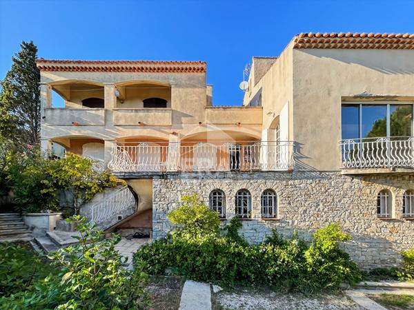 Maison Sausset Les Pins 8 pièce(s) 187 m2