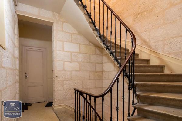 Immeuble à vendre 290m²