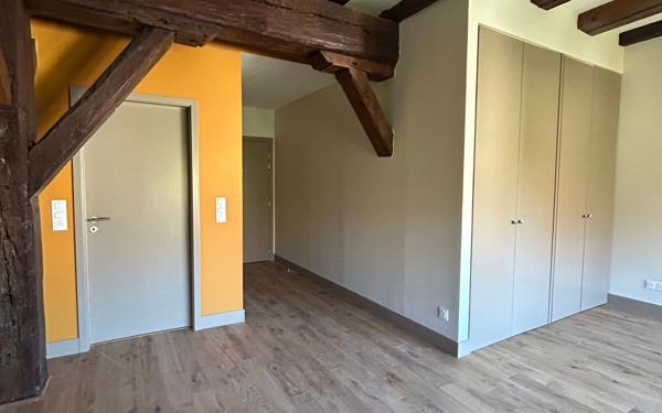 Appartement à louer    1 pièce • 39,30 m2 Metz