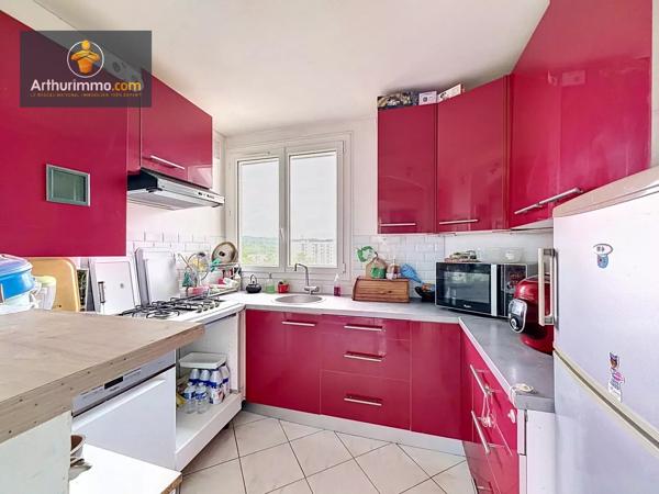 Vente                                                      Appartement
                        
                     4 pièces                      81 m2                     à Eaubonne
