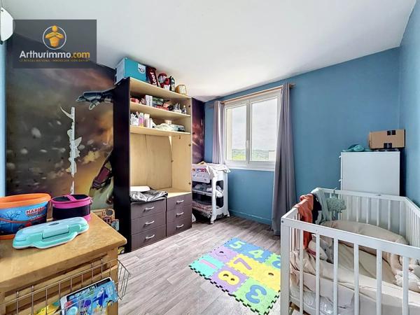 Vente                                                      Appartement
                        
                     4 pièces                      81 m2                     à Eaubonne