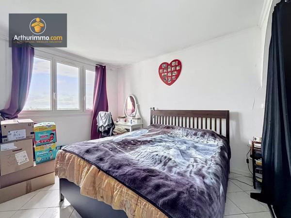 Vente                                                      Appartement
                        
                     4 pièces                      81 m2                     à Eaubonne