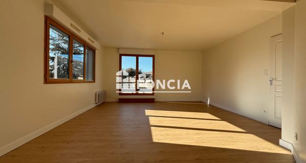 À vendre Appartement 4 pièces 91.04 m² - Vannes 56000