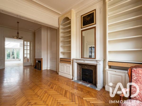Maison à vendre 10 pièces 270 m² Tourcoing