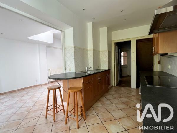 Maison à vendre 10 pièces 270 m² Tourcoing