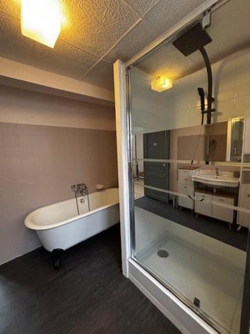 Belle maison de caractère au potentiel multiple