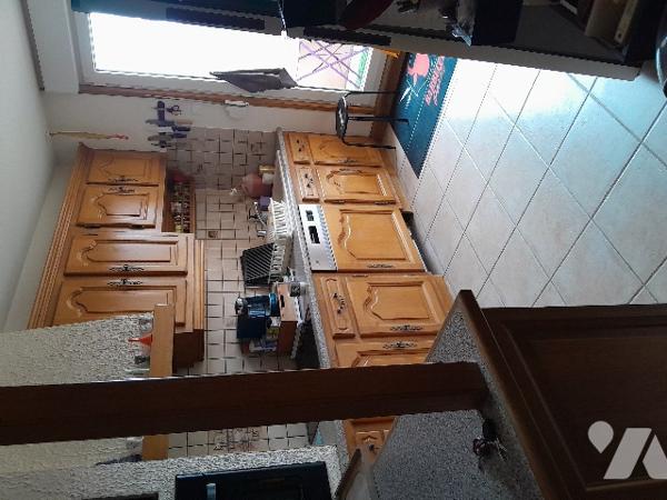 Appartement 3 chambres situé proche des commodités et des établissements scolaires