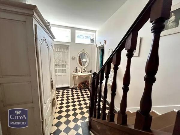Maison à vendre 9 pièces 202.3m² Trilport (77470)