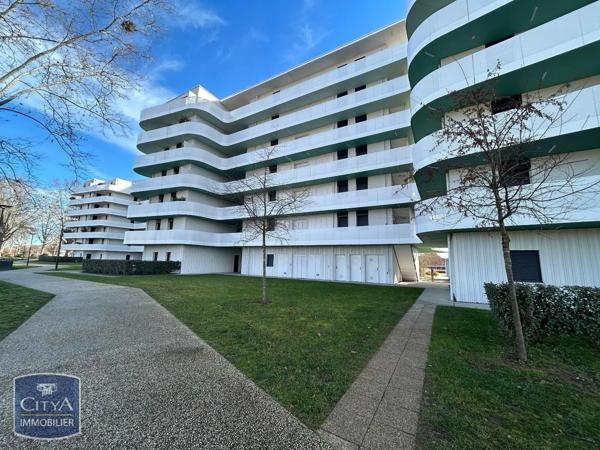 Appartement à louer 4 pièces 90.71m² Roanne (42300)