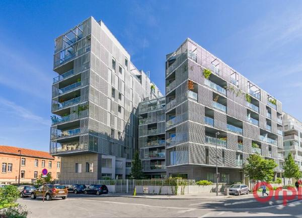 Appartement à vendre    2 pièces • 46,10 m2 Paris 14