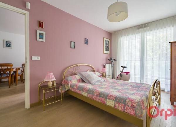 Appartement à vendre    2 pièces • 46,10 m2 Paris 14