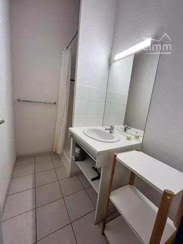 LOCATION SAISONNIERE: