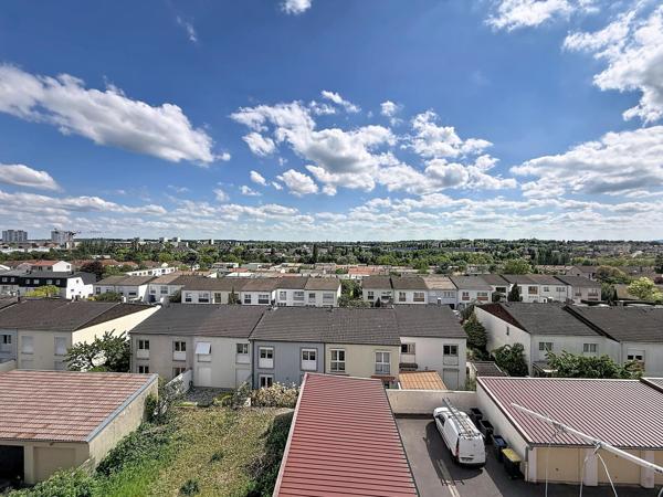 Appartement T3 73m² – Beau potentiel – Metz Vallières