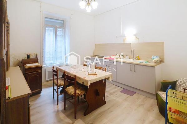 Maison de 265m2 habitables avec 11 chambres!